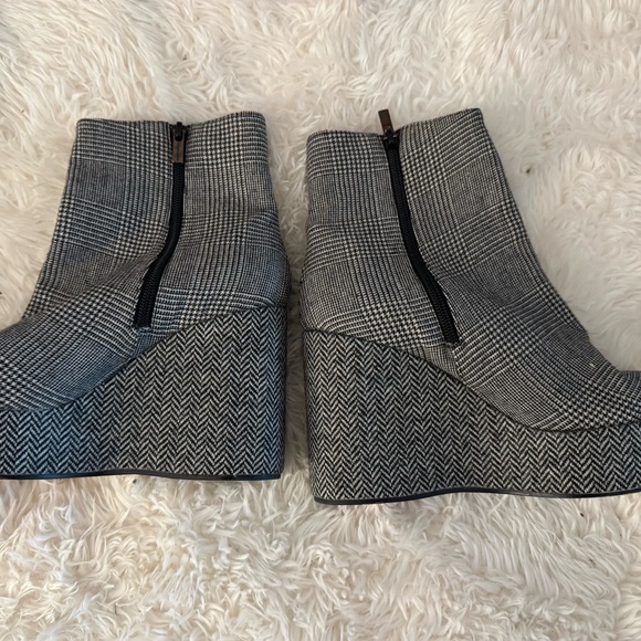 CLERGERIE Belent Wedge Boot Glen Plaid Black White ❤️ houndstooth - Picture 12 of 12